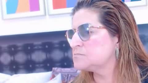 SANDRA online show from 11.12.25