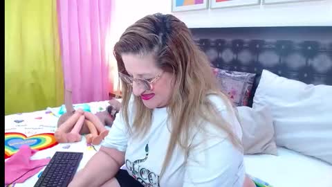 SANDRA online show from 04.07.26