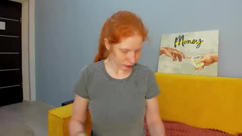 Snapshot of sandra__wilson chatting on 02.28.26 Sandra online show from 02.28.26