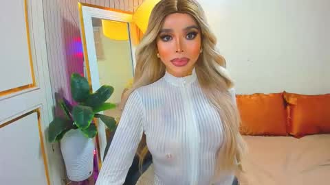 Sandra Hornball online show from 12.15.25