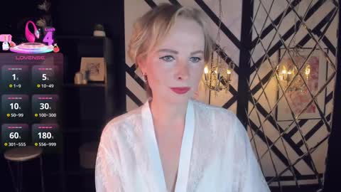 Snapshot of sandra_kind chatting on 02.21.25 Sandra online show from 02.21.25