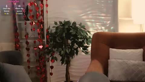 Snapshot of sandra_kind chatting on 02.19.26 Sandra online show from 02.19.26