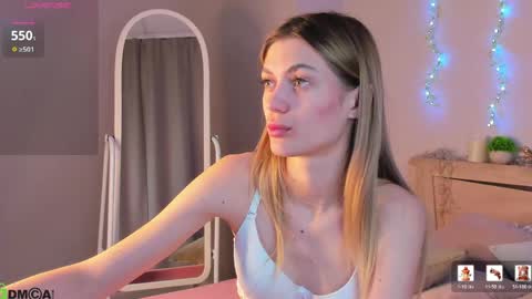 sandraa_anderson online show from 04.13.26