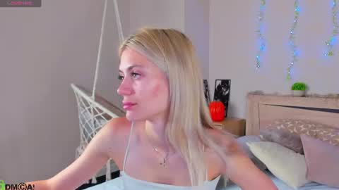 Snapshot of sandraa_anderson chatting on 07.20.26 sandraa_anderson online show from 07.20.26
