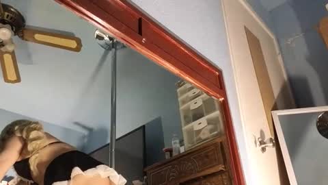 Sandra online show from 03.22.26