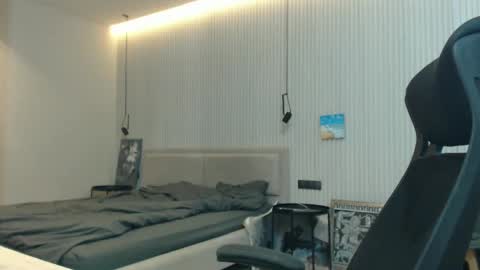 DeAlex online show from 09.15.25