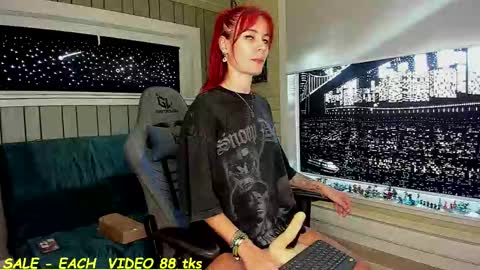 Sandy and Chris online show from 09.19.25