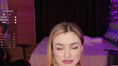 Snapshot of sandysweetie chatting on 01.19.25 Sandy online show from 01.19.25