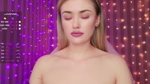 Snapshot of sandysweetie chatting on 02.18.25 Sandy online show from 02.18.25