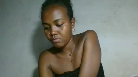 Snapshot of sanelie09 chatting on 03.01.26 sanelie09 online show from 03.01.26