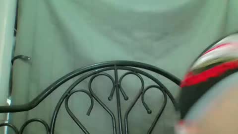 Snapshot of sangrealena4u chatting on 11.13.25 sangrealena4u online show from 11.13.25