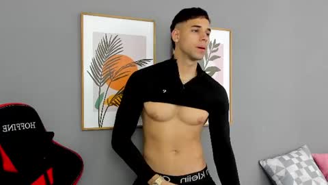 Maximo Santana online show from 07.02.26