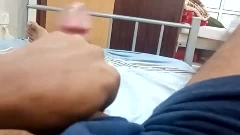 Snapshot of santhoshlees chatting on 11.21.25 Harder online show from 11.21.25