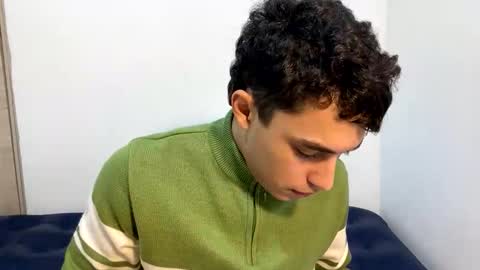 Snapshot of santi36rt chatting on 04.23.26 santi36rt online show from 04.23.26