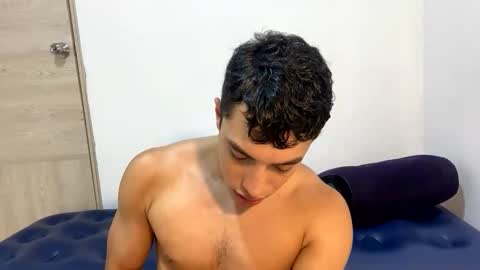 Snapshot of santi36rt chatting on 04.26.26 santi36rt online show from 04.26.26
