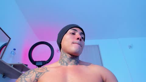 Santi Ferrer online show from 02.14.26