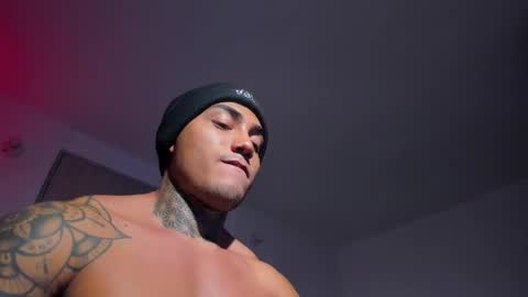 Snapshot of santi__ferrer chatting on 05.13.26 Santi Ferrer online show from 05.13.26