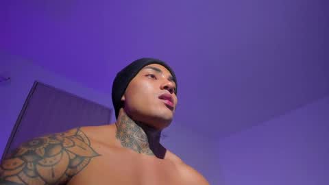 Snapshot of santi__ferrer chatting on 05.16.26 Santi Ferrer online show from 05.16.26