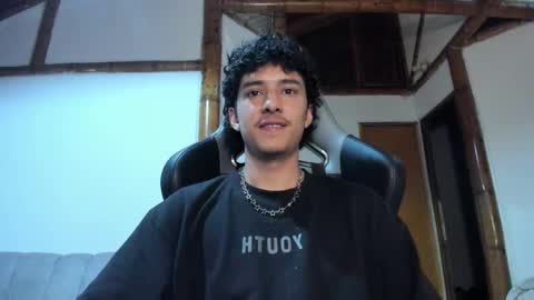 Snapshot of santi_twink19 chatting on 02.16.26 santi_twink19 online show from 02.16.26