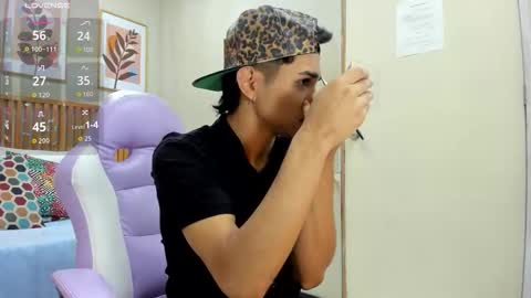 santiago_johnson_ online show from 09.15.25