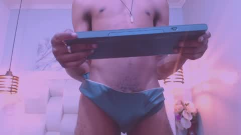 Santiiiiii  online show from 03.27.26