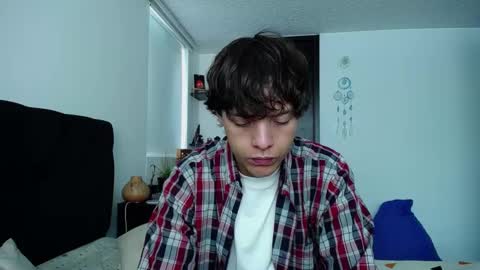 Santii online show from 12.20.24