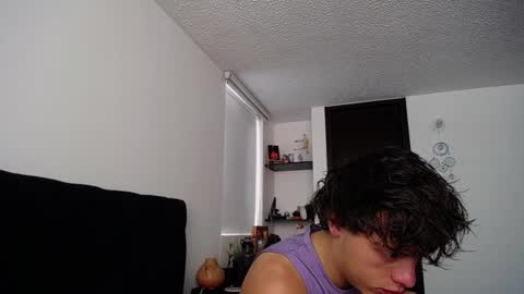 Santii online show from 12.27.24