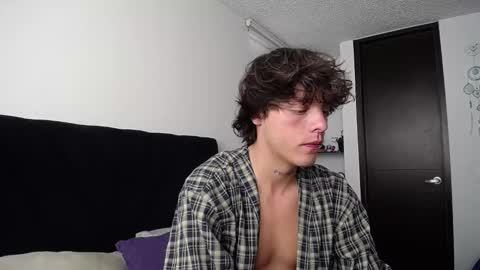 Santii online show from 02.27.25