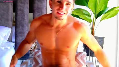 Snapshot of santin_seans chatting on 01.18.26 Santiago Seans online show from 01.18.26