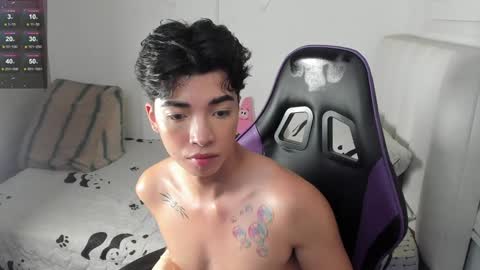 Snapshot of santy7u7 chatting on 02.02.25 Mr. Santiago online show from 02.02.25