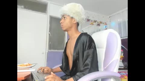 santy online show from 11.09.25