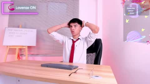 Santiago Carrington online show from 03.26.26