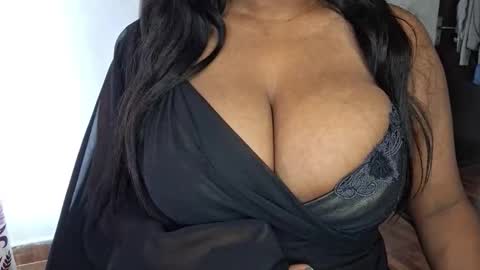 Snapshot of sanvi13 chatting on 01.16.26 sanvi13 online show from 01.16.26