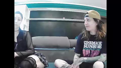 sapphirevelvet online show from 05.04.26