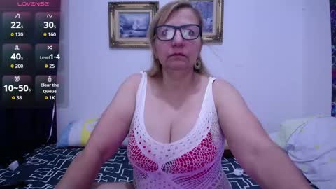 sara online show from 09.25.25