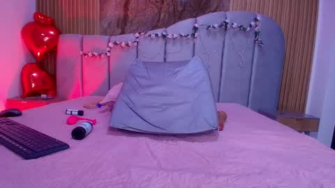 Sara online show from 03.26.26