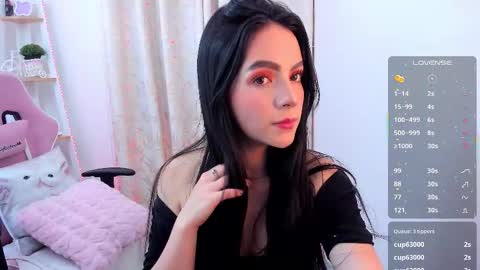 Sara  online show from 10.10.25