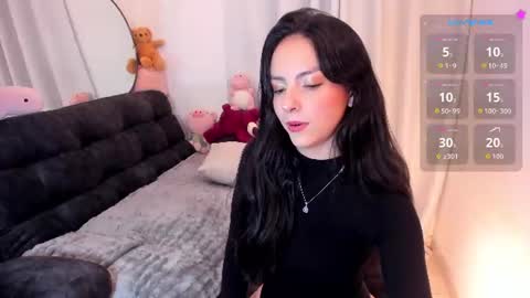 Snapshot of sara_alvarez_1 chatting on 07.07.26 Sara online show from 07.07.26