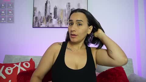   online show from 03.08.25