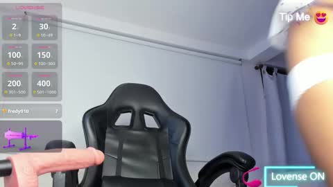 sara online show from 10.21.25