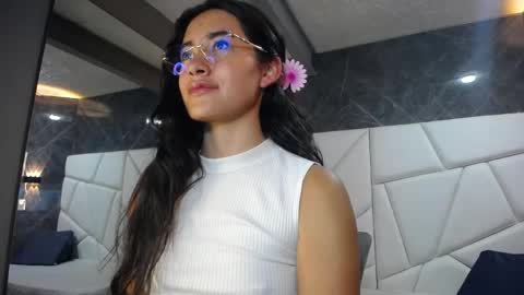 Sara online show from 05.12.26