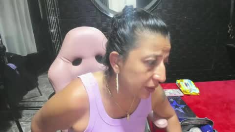 Snapshot of sara_hot_2 chatting on 06.24.26 no limits sarah online show from 06.24.26