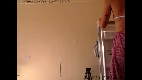 sara_johnson__ online show from 01.16.25
