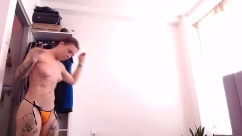 sara_johnson__ online show from 03.16.26