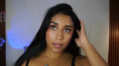  Sara Jones  online show from 01.11.26