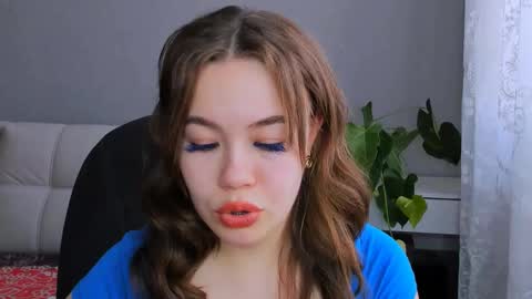 sara_kox online show from 02.25.25