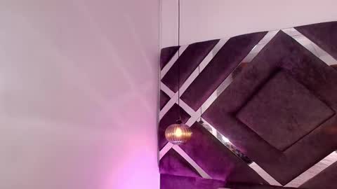 Snapshot of sara_lopee1 chatting on 10.07.25 sara_lopee1 online show from 10.07.25