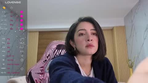 Sara  online show from 04.21.26