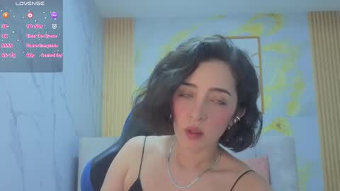 Snapshot of sara_lopez_s chatting on 05.24.26 Sara online show from 05.24.26