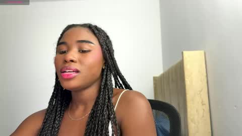 Sara online show from 04.13.26